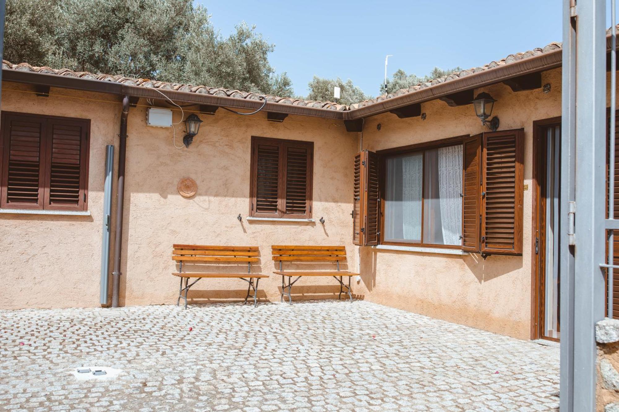 Calami - Villa Romeo - Private Apartments With Pool, Seaview & Olive Grove Santa Caterina Dello Ionio Marina エクステリア 写真