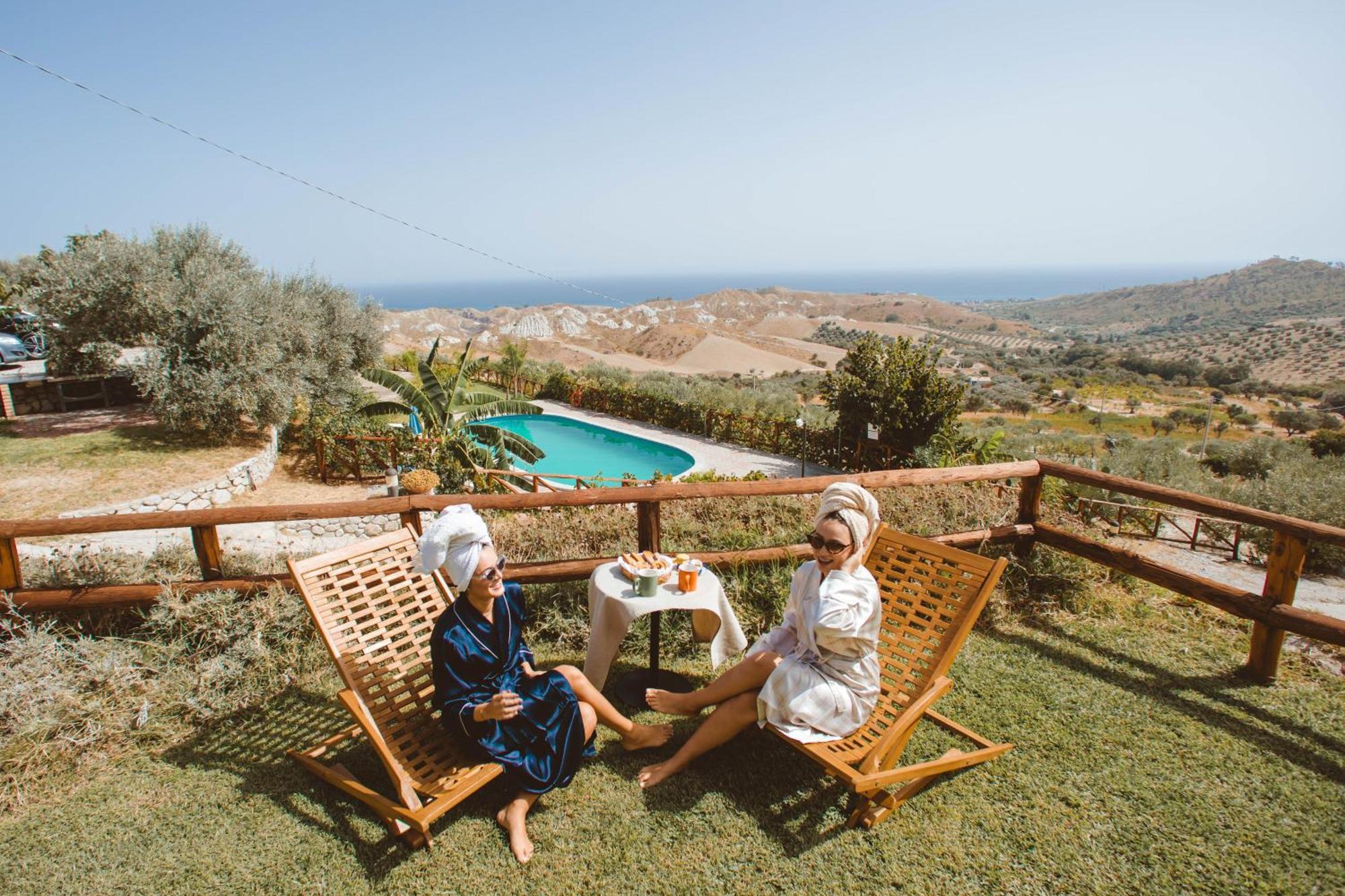 Calami - Villa Romeo - Private Apartments With Pool, Seaview & Olive Grove Santa Caterina Dello Ionio Marina エクステリア 写真